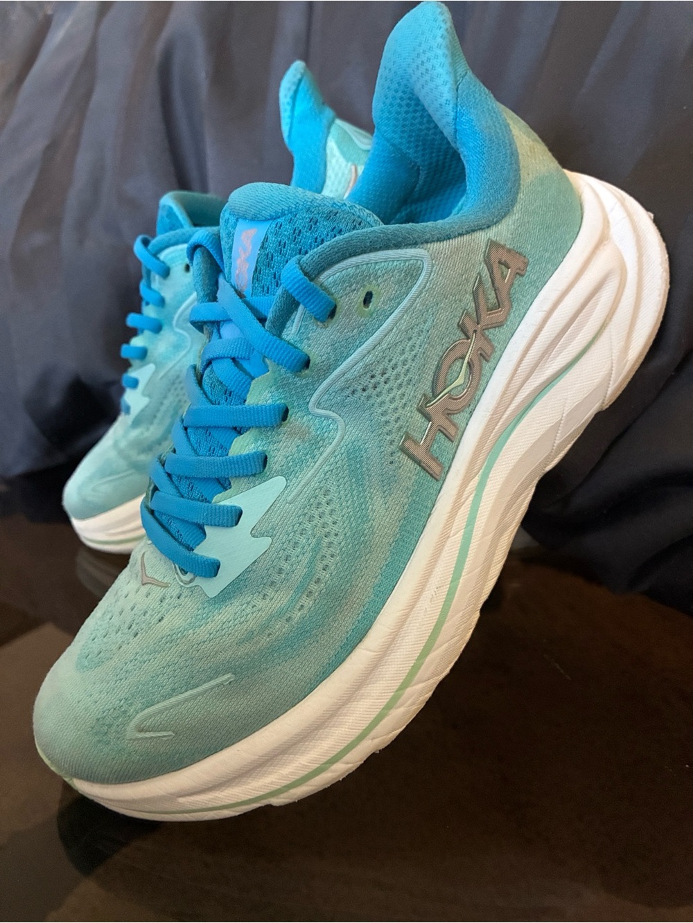HOKA CLIFTON 10 SKYWARD BLUE. WOMENS SIZE 7 - Picture 12 of 13
